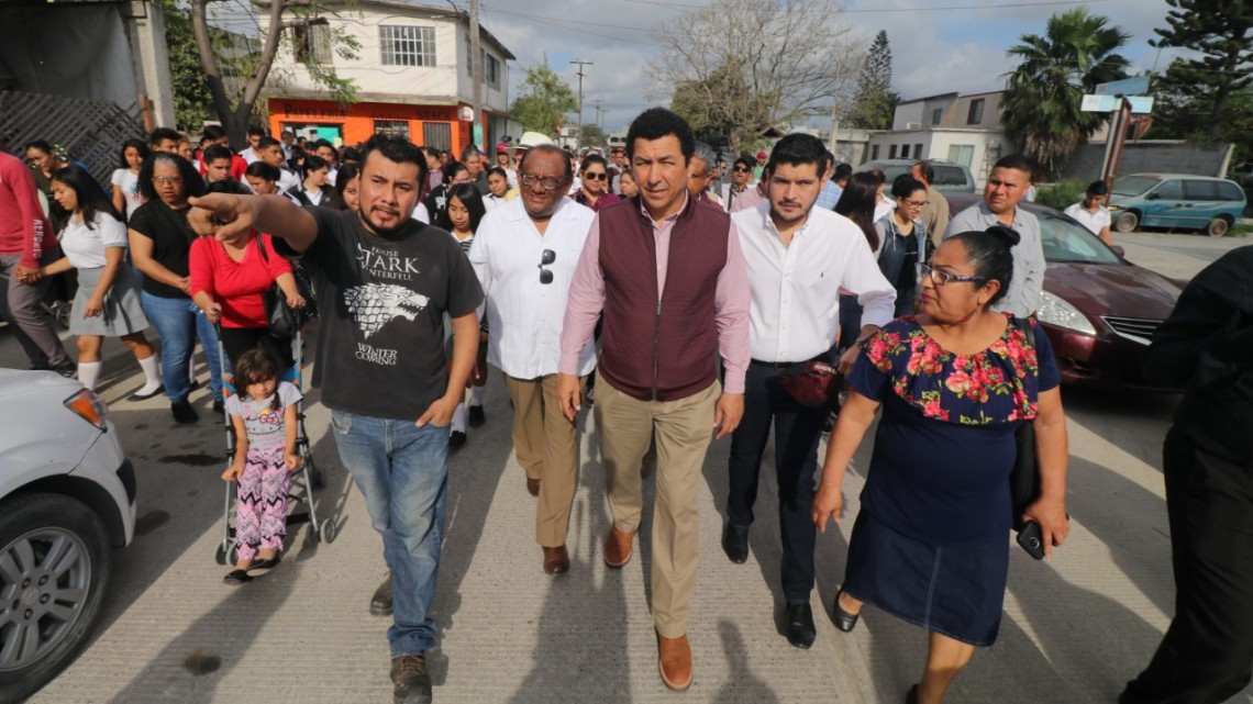 Ejerce alcalde nueva forma de gobernar