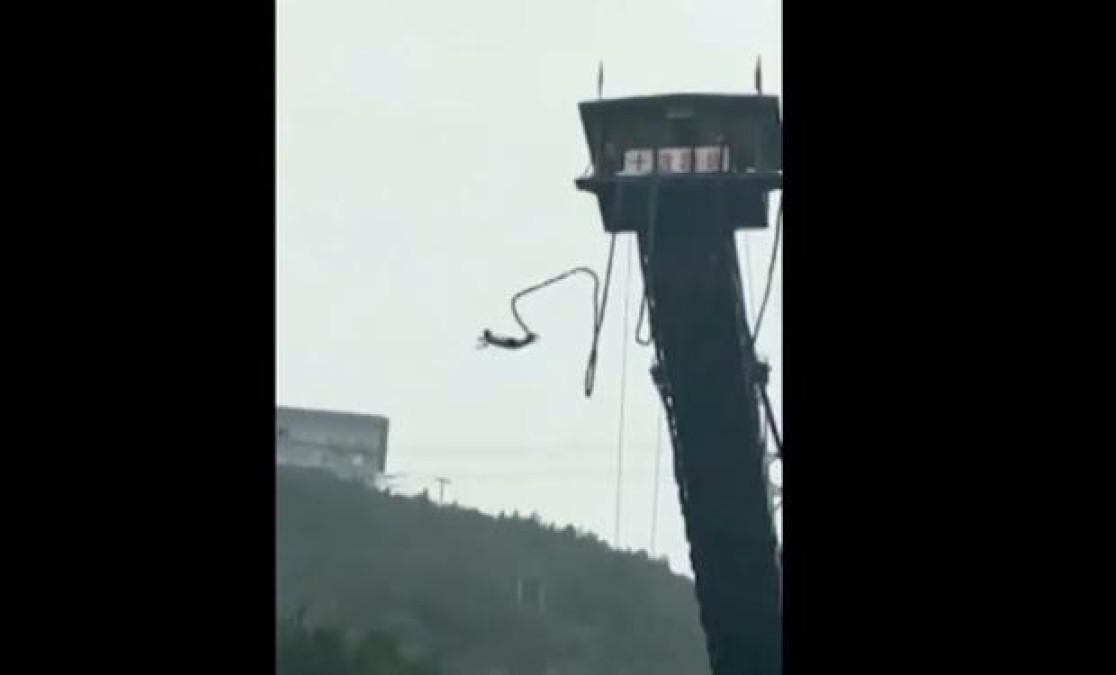 Joven sufre accidente durante un salto en bungee 