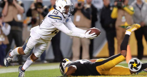 Cargadores vence 33-30 a Acereros en NFL