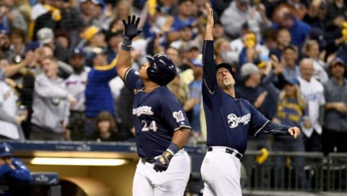 Cerveceros vence 6-5 a Dodgers y toma ventaja título Liga Nacional