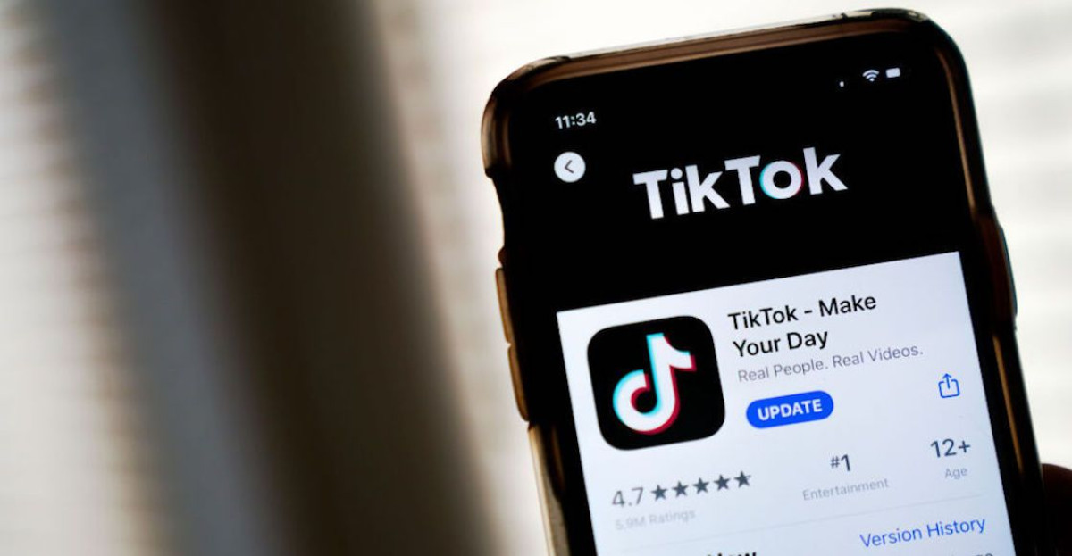 Denuncian a TikTok por vulnerar derechos de menores