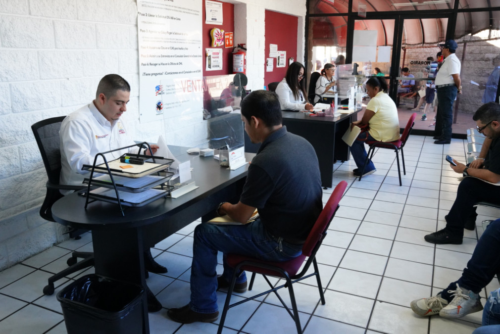 Oficina de pasaportes en Nuevo Laredo trabaja al 100% con más de 300 atenciones diarias