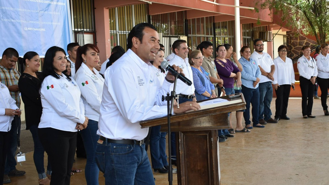 ITIFE y alcalde comienzan obras de construcción 