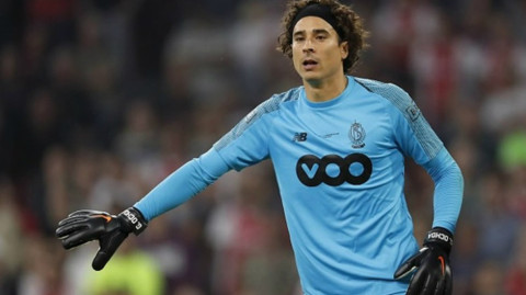 Ochoa y el Lieja dicen adiós a la Europa League
