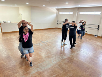 Convoca IRCA a niños y adultos a inscribirse a su taller de cumbia tejana
