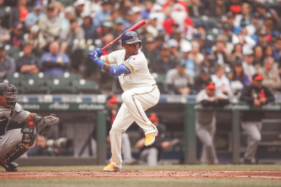 Seattle vence 13-3 a Orioles en MLB