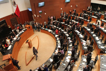 Formaliza Senado plan de austeridad 2017; aplicará recorte general de más de 10 %