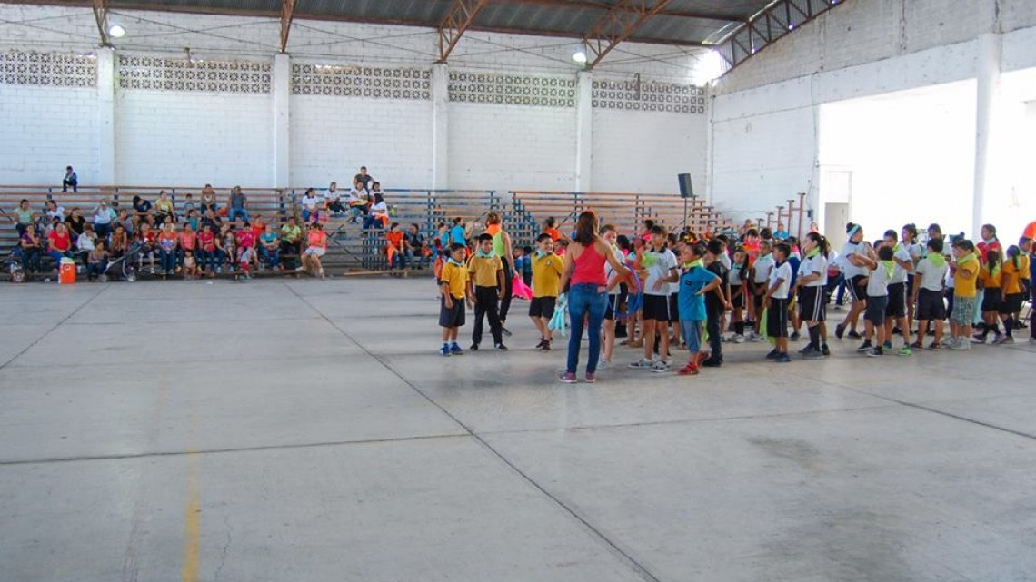 Realizan Rally Rural del programa "Un Psicólogo en Tu Escuela"