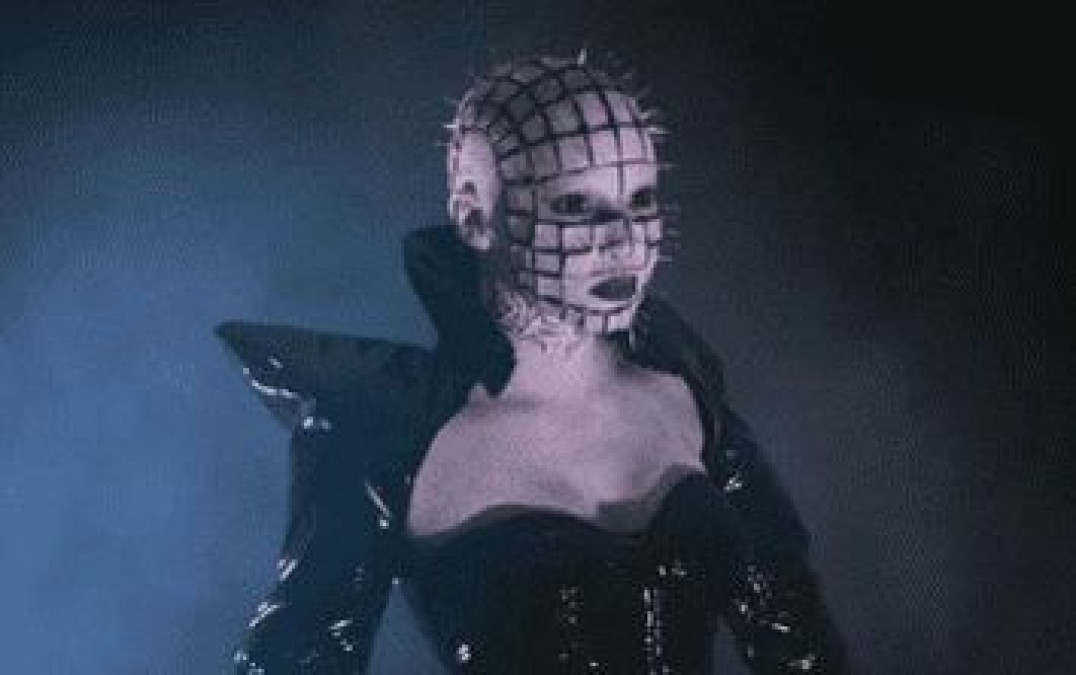 Belinda es la reina del terror con su disfraz