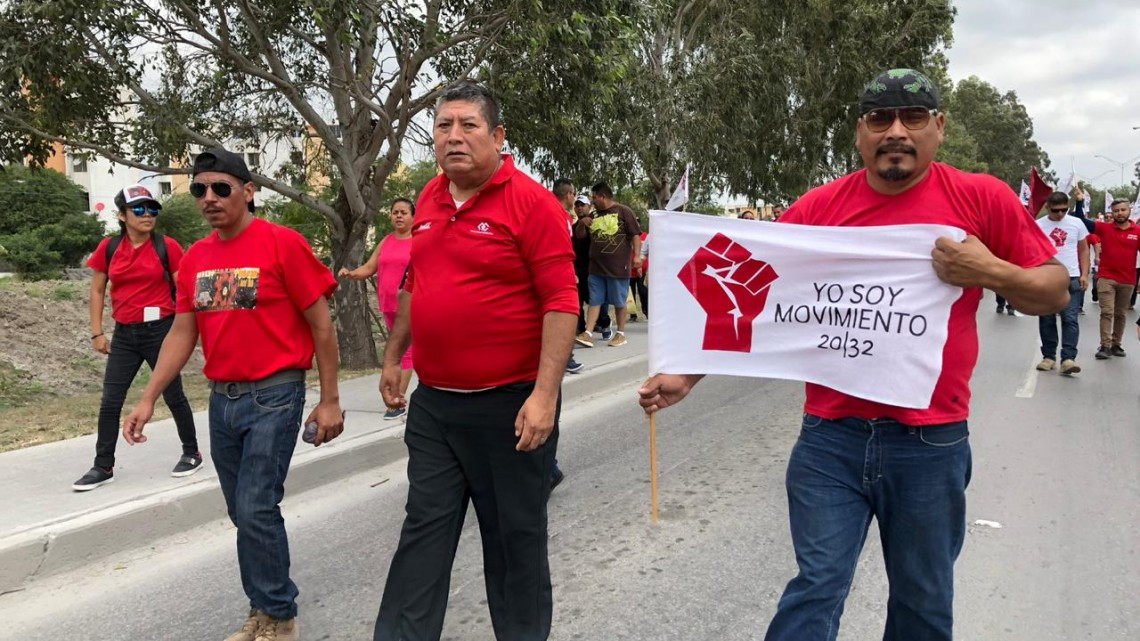Obreros y activistas sociales piden la caída del charrismo