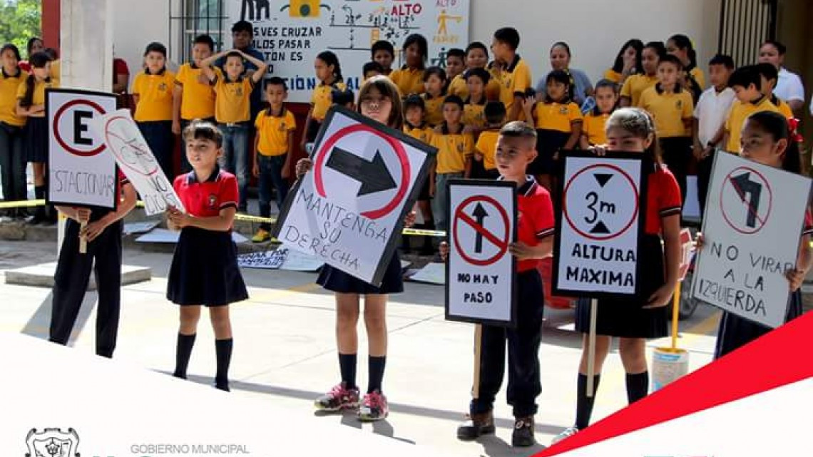 Realizan con éxito "Desfile de Educación Vial"