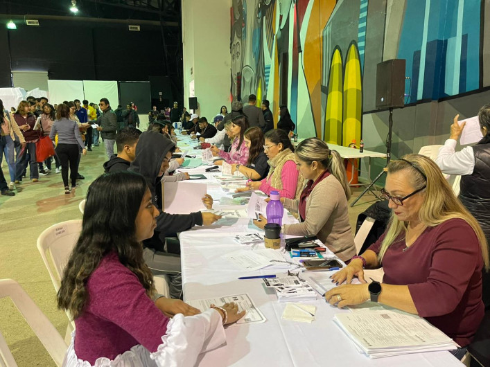 Último llamado para recoger tarjeta de becas municipales