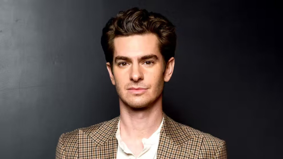 Andrew Garfield anuncia descanso de la actuación