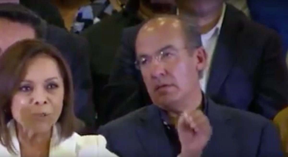 Difunden video de Calderón en "estado inconveniente"