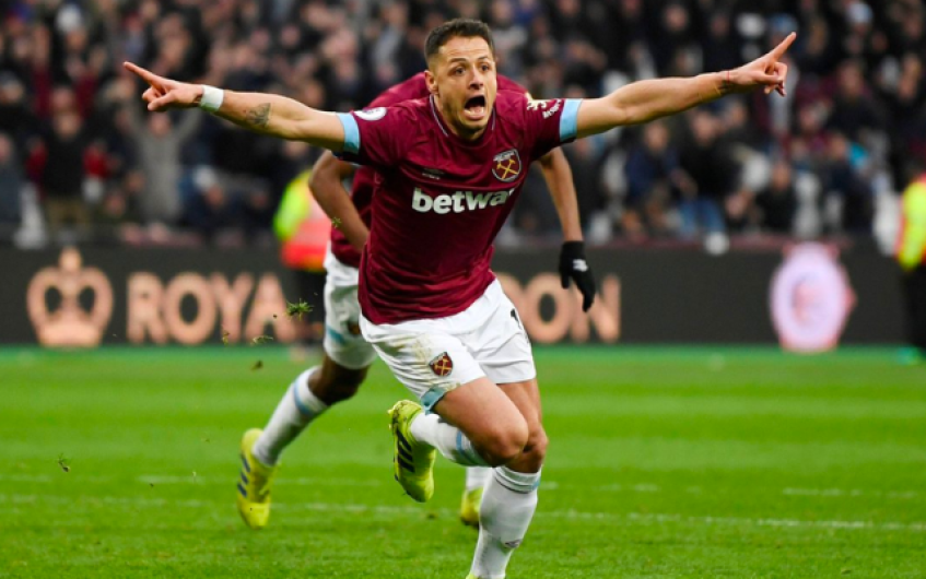 Chicharito marca doblete con el West Ham