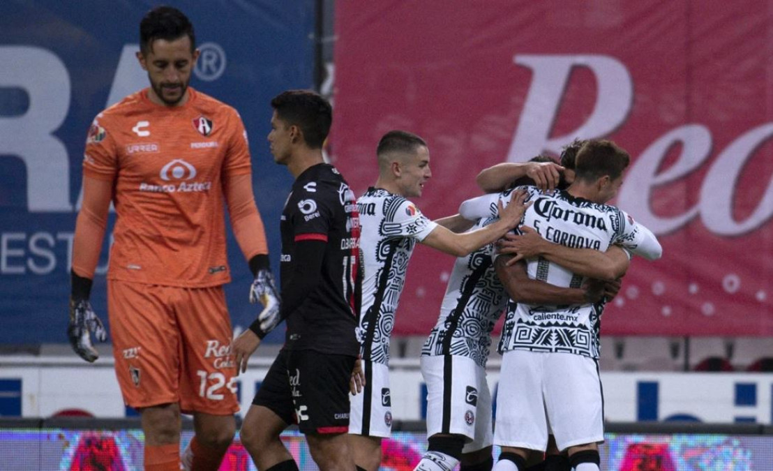 Comisión Disciplinaria le quita los puntos al América tras alineación indebida frente al Atlas  