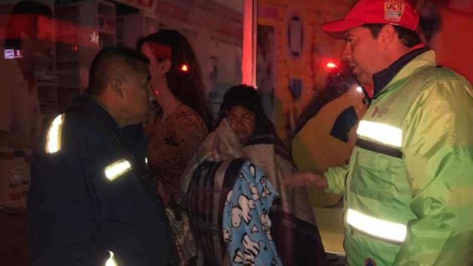 Protección Civil resguarda a personas en albergues