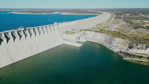 Sube el nivel de La Amistad