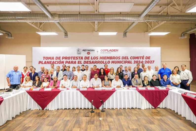 Rindieron protesta integrantes del COPLADEM ante el Alcalde Carlos Peña Ortiz 