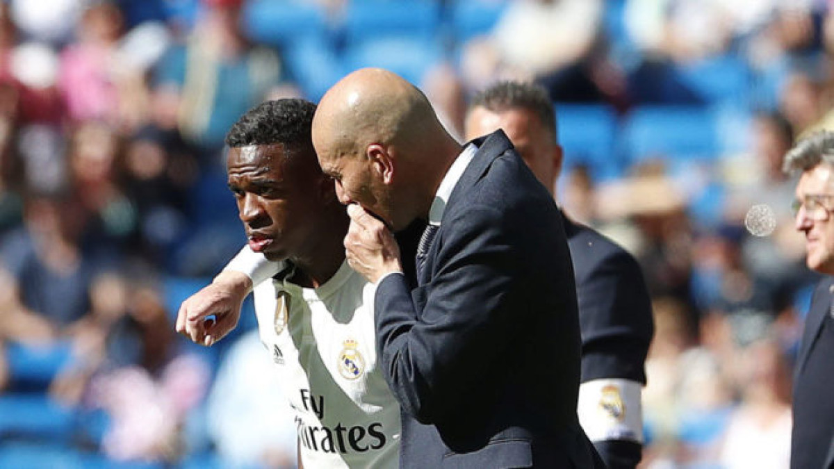 ‘El celular’ sería la razón por la que Zidane no cuenta con Vinicius para jugar