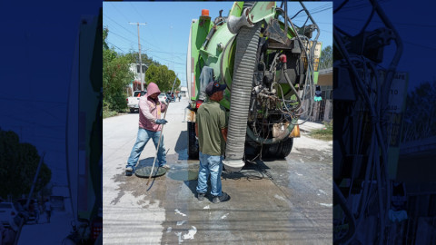Realiza COMAPA acciones de mantenimiento preventivo y correctivo en varias colonias