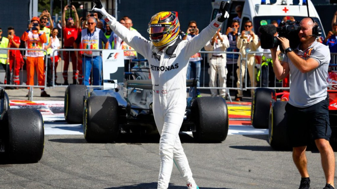 Lewis Hamilton toma el liderato en F1 con su victoria en Monza