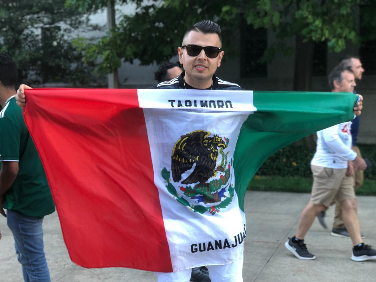 Mexicanos abarrotan el soldier Field previo al MEX vs EU
