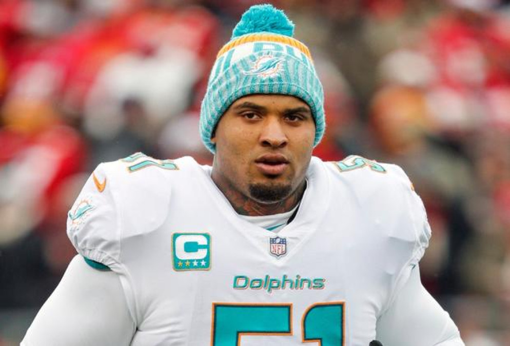 Mike Pouncey dejaría a Delfines de Miami para buscar equipo