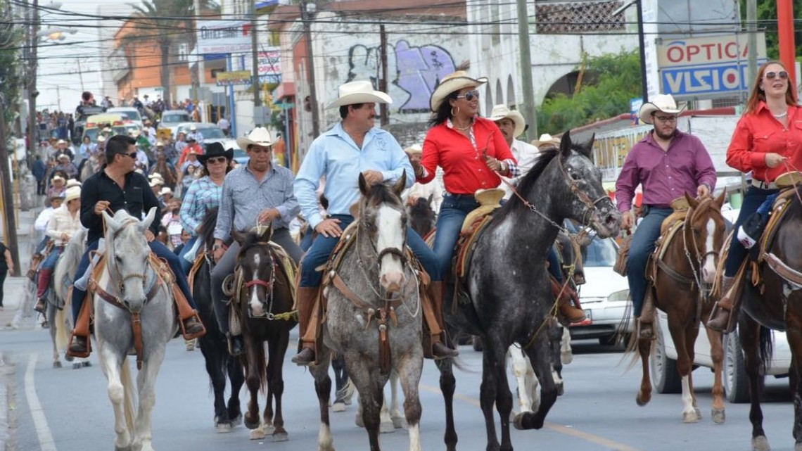 Llevan a cabo tradicional cabalgata por 268 años de la Fundación de Reynosa