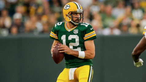 Aaron Rodgers se convierte en el jugador mejor pagado de la NFL