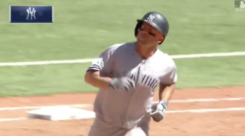 Jugadores de los Yankees logran jugadas asombrosas 