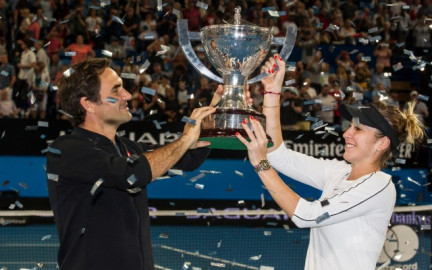 FEderer conquista la Copa hopman