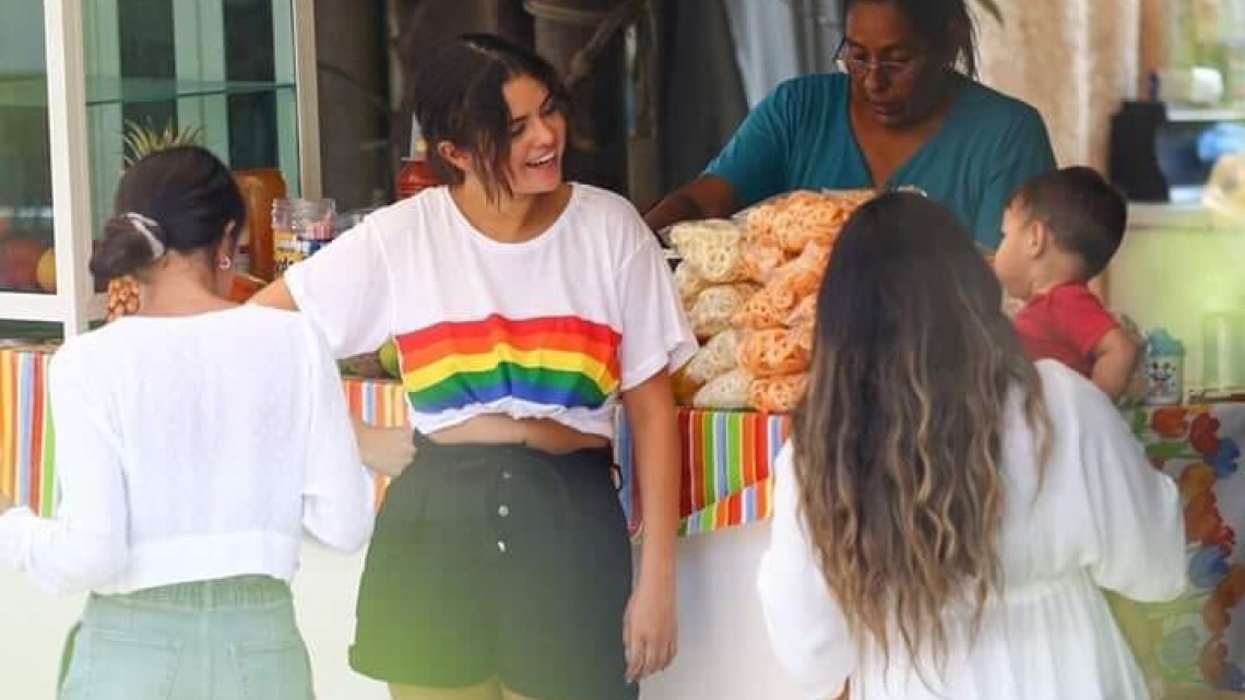 Selena Gómez visita Sayulita Nayarit