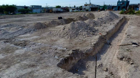 Construye Gobierno de Carlos Peña Ortiz nueva plaza pública en Jarachina Sur