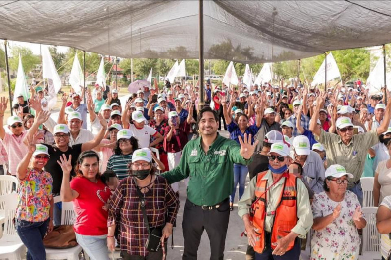 Apoyo Masivo Respaldando la Reelección de Carlos Peña Ortiz en Colonias Riberas de Rancho Grande