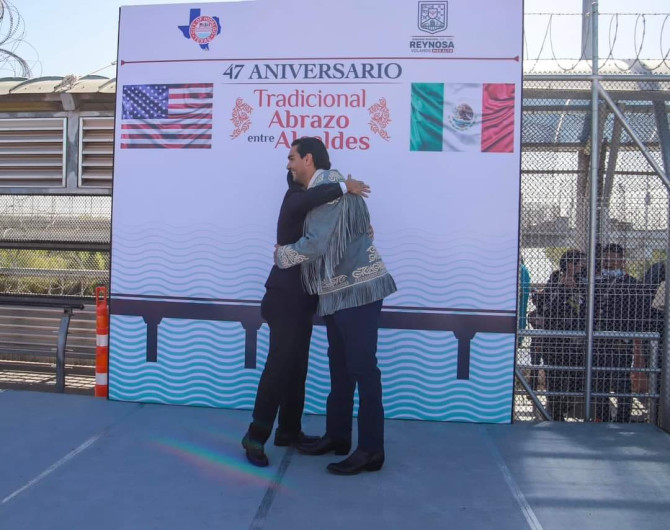 Histórica ceremonia de Alcaldes Carlos Peña Ortiz y Sergio Coronado