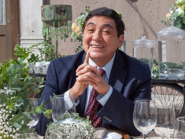 Carlos Bonavides fue hospitalizado de emergencia