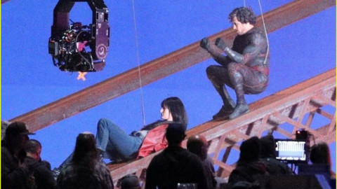 Se filtran imágenes del set de Madame Web con un personaje misterioso