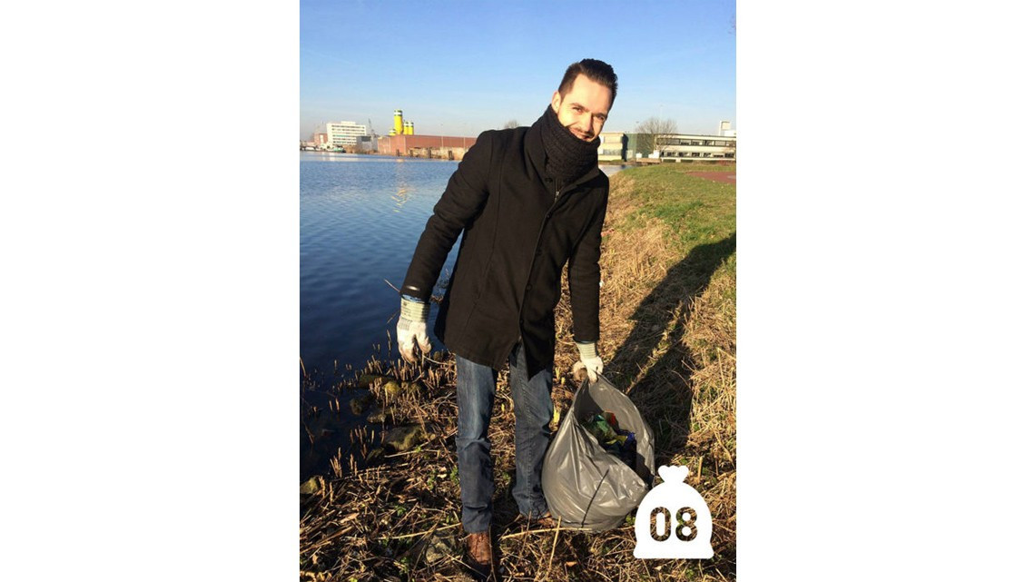 Limpia Río Schie, ¡y se vuelve viral!