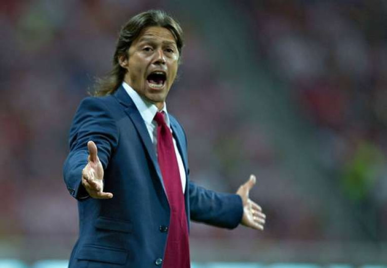 Matías Almeyda es multado por conducir con aliento alcohólico 