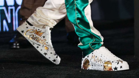 ¡Un lujo! Esto cuestan los tenis Dolce & Gabbana personalizados del ‘Canelo’