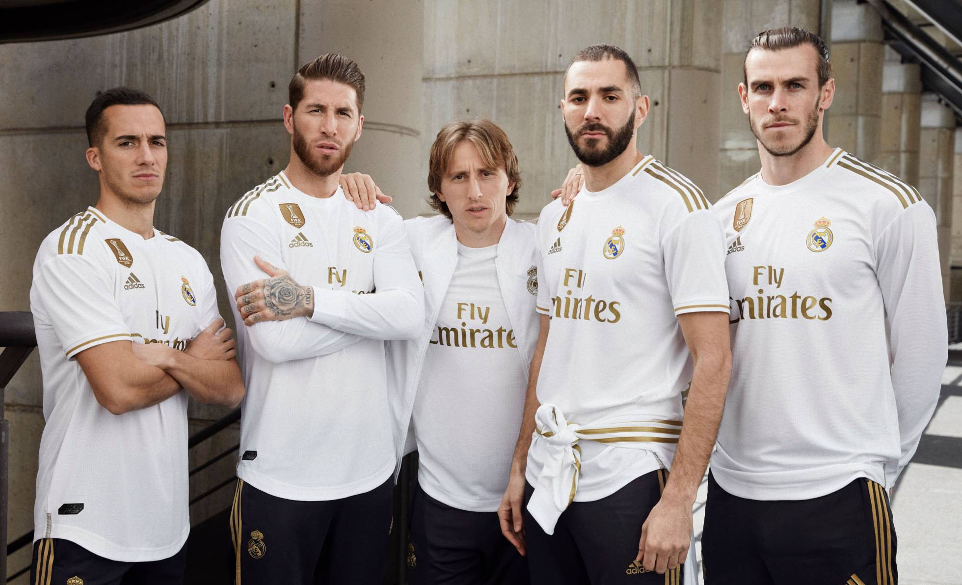 Presentan nueva camiseta del Madrid 
