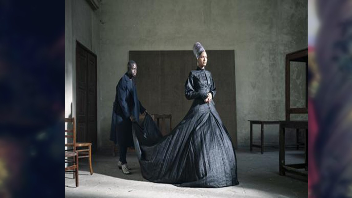 Emma Waston, Kristen Stewart y Rosalía, entre las estrellas del Calendario Pirelli 2020