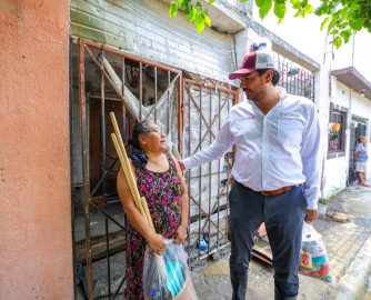 Realiza Carlos Peña Ortiz censo para apoyar a familias reynosenses