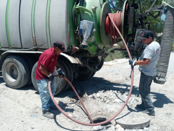 Sondeó COMAPA colectores en la Fidel Velázquez y Unidad Obrera