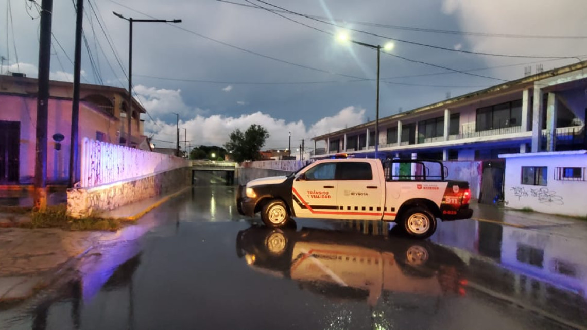 Despliegan servicios de auxilio  por granizada