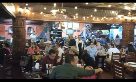 Restauranteros de Nuevo Laredo proyectan cierre de año con repunte del 100% en ventas