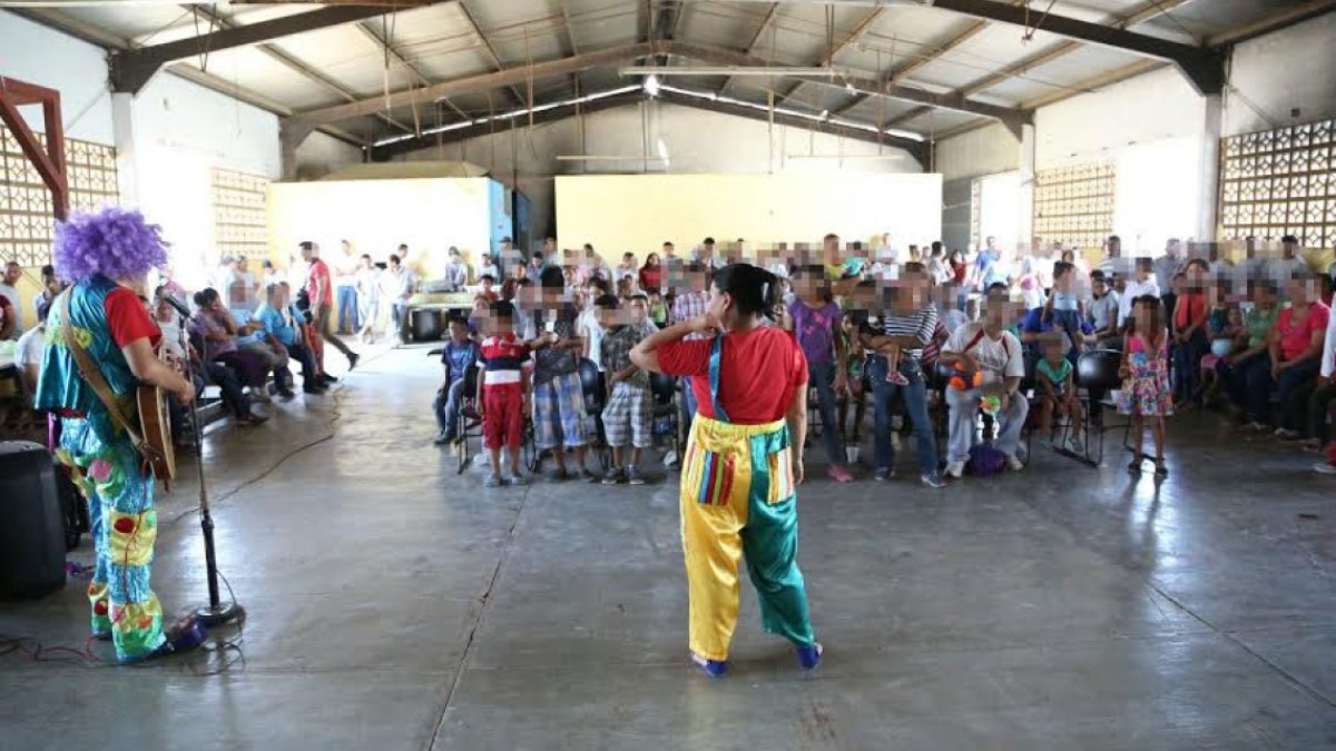 Llevan a cabo "Primer Torneo Deportivo Interfamiliar" en el Cedes Victoria