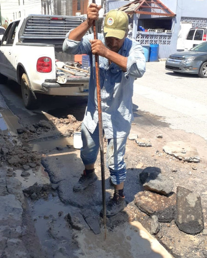 Solucionó COMAPA fugas de agua en diferentes sectores