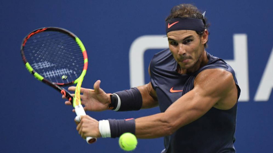 Regresa Nadal a las canchas tras lesión